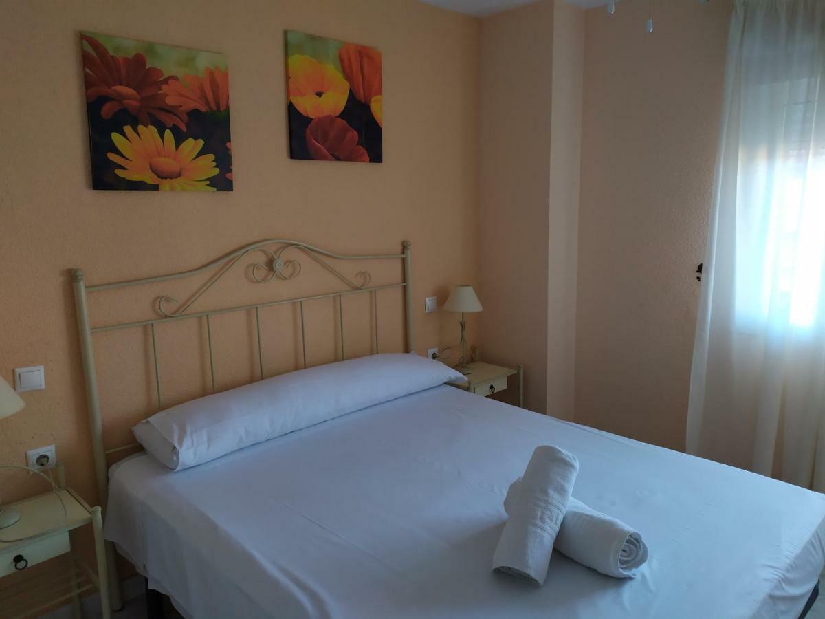 Fuengirola Puerto Sun&Beach ภายนอก รูปภาพ
